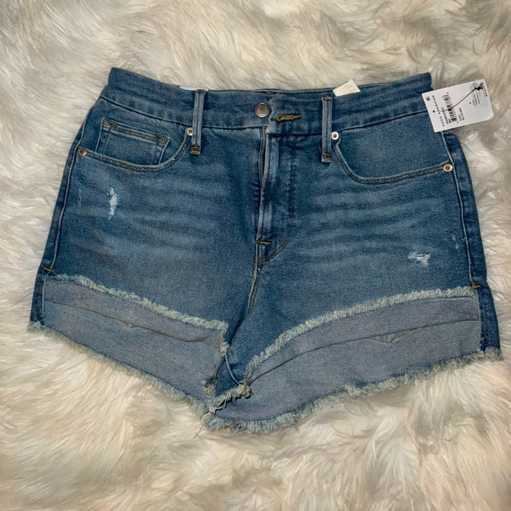 BUNDLE- 2 pairs of GOOD AMERICAN Good Curve Shorts NWT